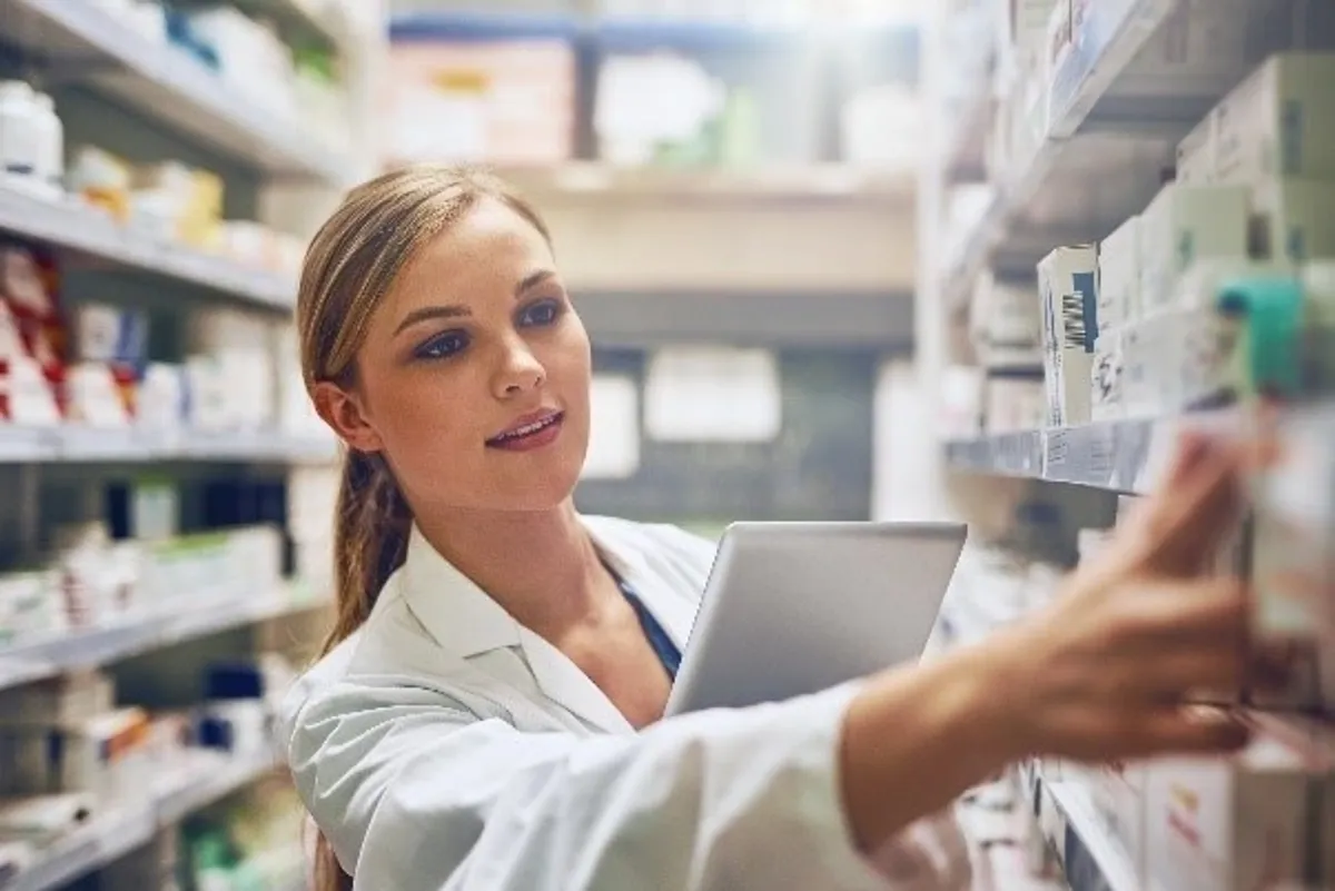 Smart inventory replenishment for pharma